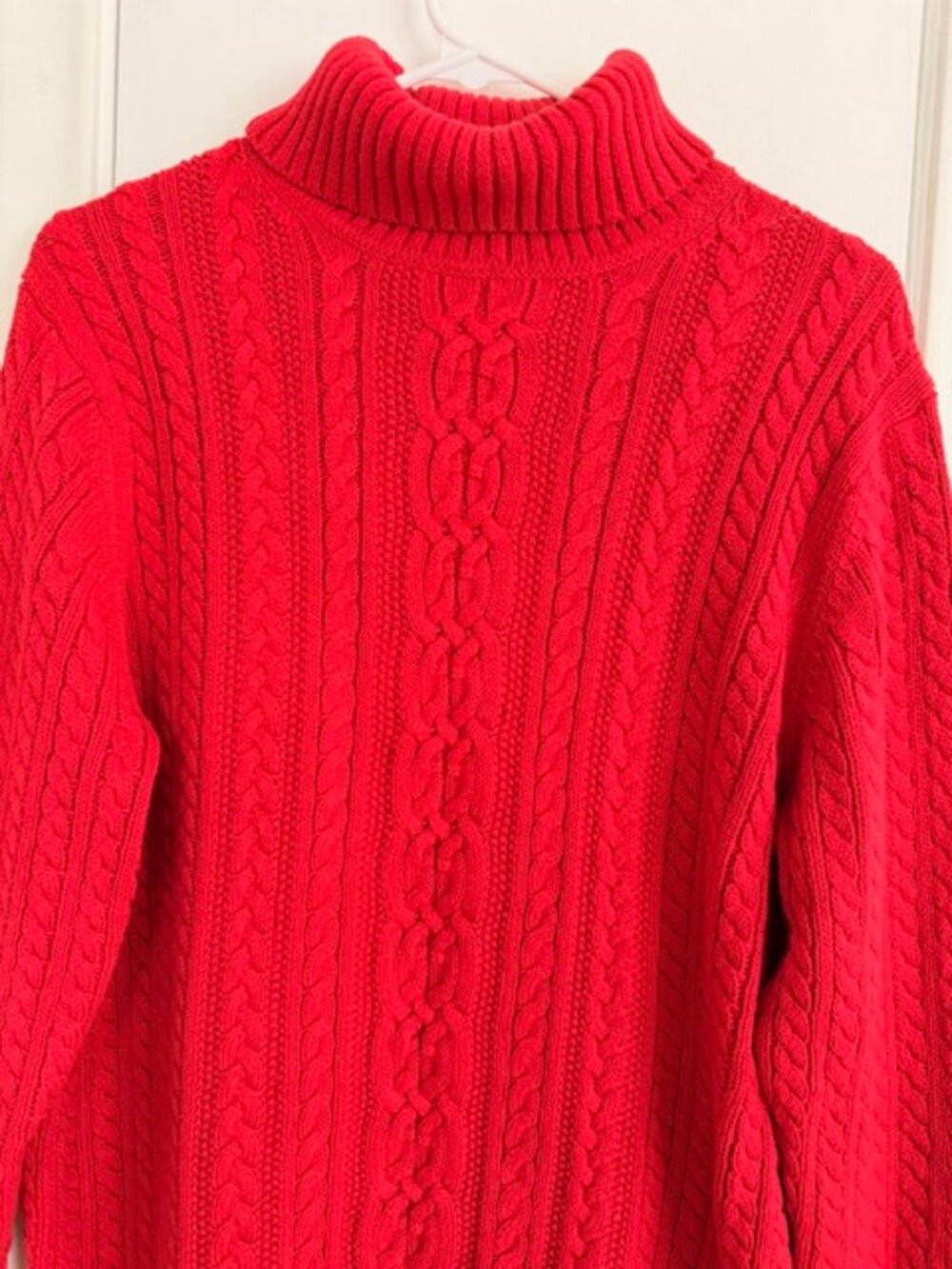 Amazon Essentials Red Cable Knit Turtleneck Sweater – Women’s XL - Picture 3 of 6